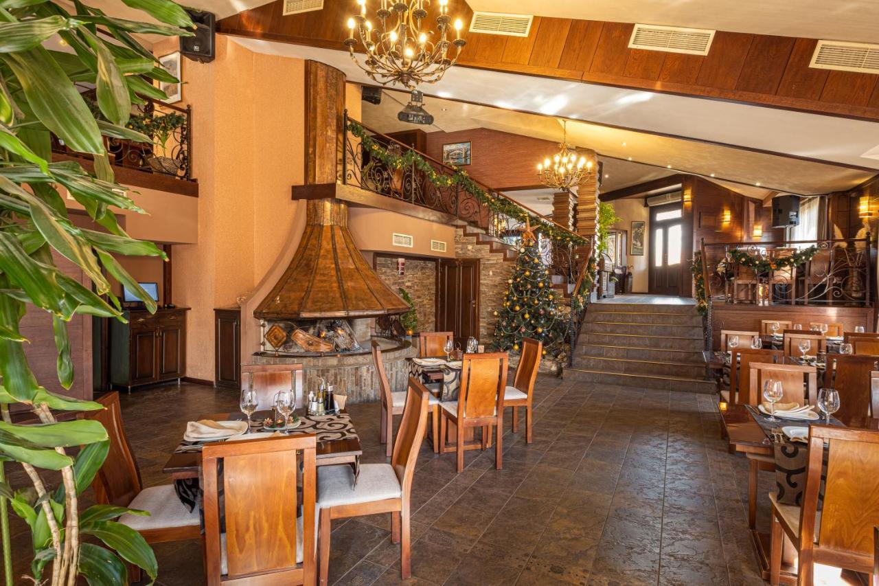 Хотел Том И Нези Класик Velingrad Luaran gambar